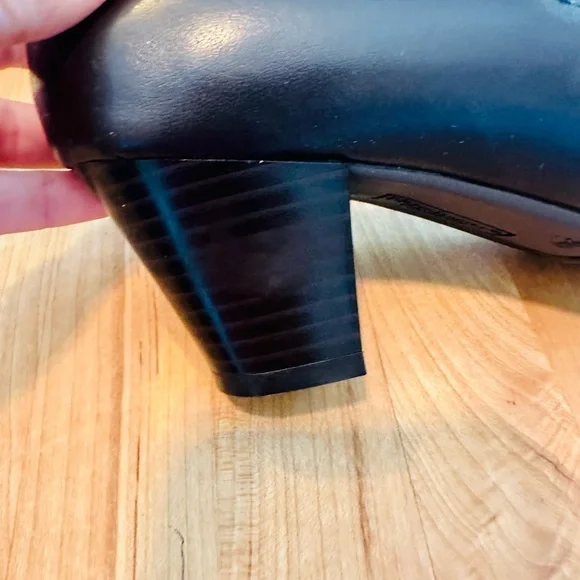 🎉HOST PICK!🎉👠🤎Pierre Dumas FLEXIBLES Dress Shoe 🤎👠 - Picture 10 of 10